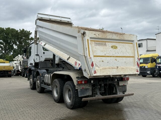 Mercedes-Benz Arocs 4145 8x8 Muldenkipper MEILLER - Tovornjak prekucnik: slika 3 Mercedes-Benz Arocs 4145 8x8 Muldenkipper MEILLER - Tovornjak prekucnik: slika 3