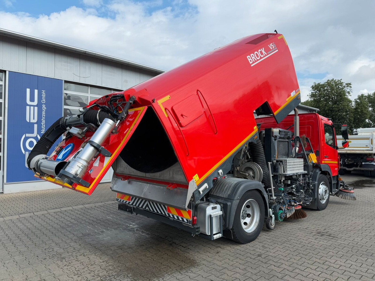 Mercedes-Benz Atego 1324 4x2 Kehrmaschine BROCK HD Anlage - Vozilo za pometanje: slika 5 Mercedes-Benz Atego 1324 4x2 Kehrmaschine BROCK HD Anlage - Vozilo za pometanje: slika 5