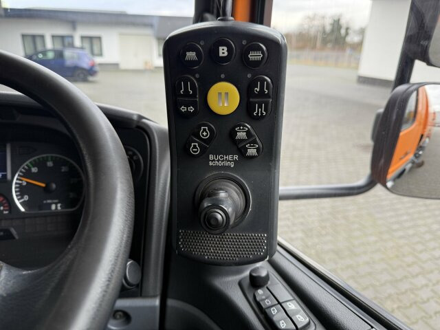 Mercedes-Benz Atego Kehrmaschine BUCHER CITYFANT 5000 - Vozilo za pometanje: slika 3 Mercedes-Benz Atego Kehrmaschine BUCHER CITYFANT 5000 - Vozilo za pometanje: slika 3