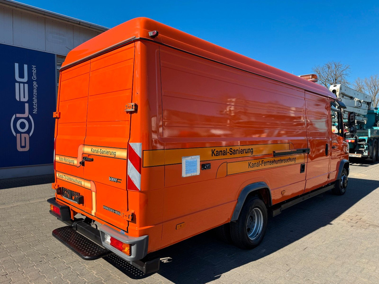Mercedes-Benz Vario 614D TV Inspektionsanl RCA RAUSCH ELKA 600 - Vakuumski tovornjak: slika 4 Mercedes-Benz Vario 614D TV Inspektionsanl RCA RAUSCH ELKA 600 - Vakuumski tovornjak: slika 4