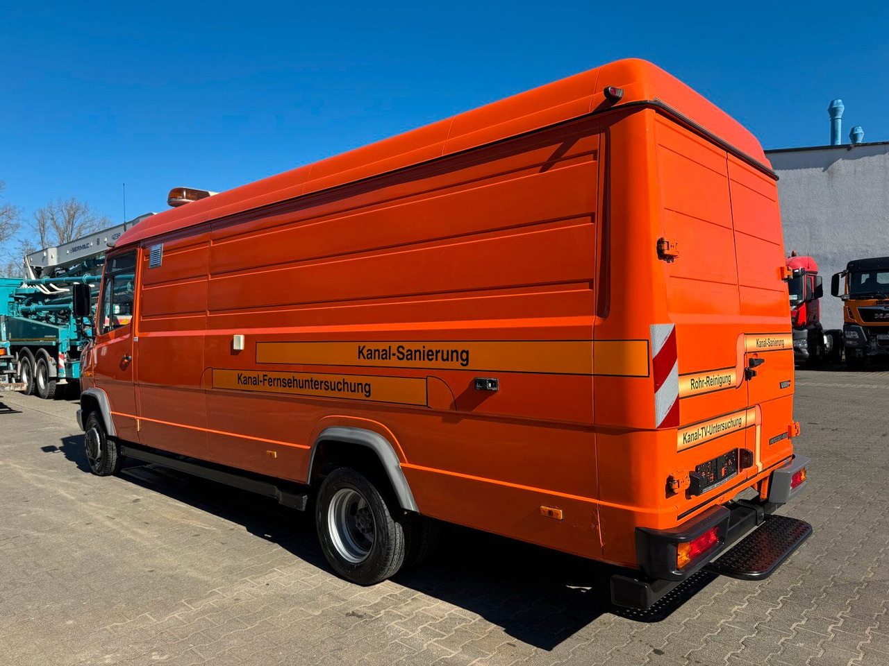 Mercedes-Benz Vario 614D TV Inspektionsanl RCA RAUSCH ELKA 600 - Vakuumski tovornjak: slika 5 Mercedes-Benz Vario 614D TV Inspektionsanl RCA RAUSCH ELKA 600 - Vakuumski tovornjak: slika 5