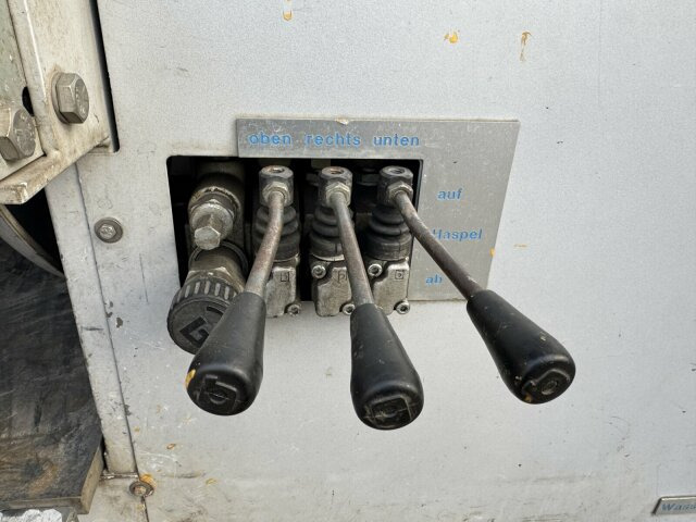 Mercedes-Benz Vario 818D Kanalreiniger Rockstroh Drain Jet 100 - Vakuumski tovornjak: slika 5 Mercedes-Benz Vario 818D Kanalreiniger Rockstroh Drain Jet 100 - Vakuumski tovornjak: slika 5