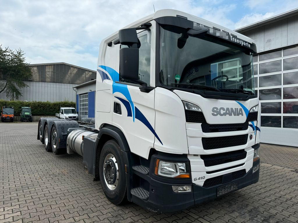 Scania G 410 B8x2*6 NB LNG Fahrgestell Nebenantrieb - Tovornjak-šasija, Tovornjak z dvigalom: slika 1 Scania G 410 B8x2*6 NB LNG Fahrgestell Nebenantrieb - Tovornjak-šasija, Tovornjak z dvigalom: slika 1