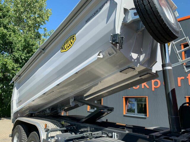 Scania P 420 8x4 Kipper Meiller 18,5m3 Euro 6 - Tovornjak prekucnik: slika 3 Scania P 420 8x4 Kipper Meiller 18,5m3 Euro 6 - Tovornjak prekucnik: slika 3