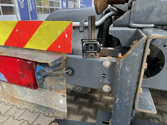 Scania P280 4x2 Abrollkipper Palfinger Knickhaken T15A lizing Scania P280 4x2 Abrollkipper Palfinger Knickhaken T15A: slika 7 Scania P280 4x2 Abrollkipper Palfinger Knickhaken T15A lizing Scania P280 4x2 Abrollkipper Palfinger Knickhaken T15A: slika 7