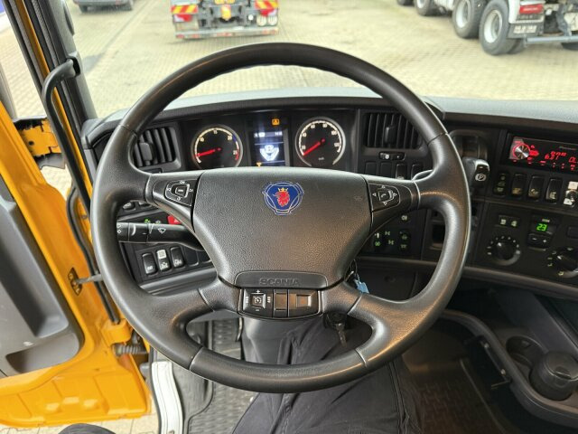 Scania R500 8x4 Kanalreiniger Kombi MÜLLER CM 170 KT - Vakuumski tovornjak: slika 2 Scania R500 8x4 Kanalreiniger Kombi MÜLLER CM 170 KT - Vakuumski tovornjak: slika 2