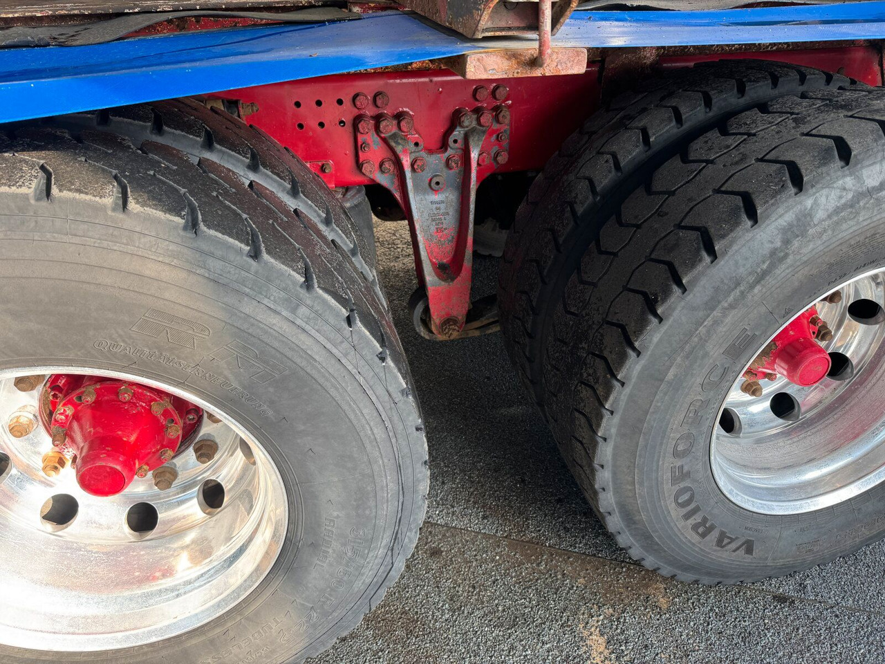 Scania R560 6x4 Holztransport Kran LOGLIFT HIAB 140S79R - Tovornjak za prevoz lesa, Tovornjak z dvigalom: slika 3 Scania R560 6x4 Holztransport Kran LOGLIFT HIAB 140S79R - Tovornjak za prevoz lesa, Tovornjak z dvigalom: slika 3