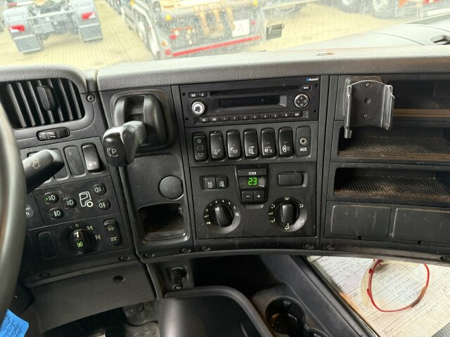 Scania R560 6x4 Holztransport Kran LOGLIFT HIAB 140S79R - Tovornjak za prevoz lesa, Tovornjak z dvigalom: slika 4 Scania R560 6x4 Holztransport Kran LOGLIFT HIAB 140S79R - Tovornjak za prevoz lesa, Tovornjak z dvigalom: slika 4