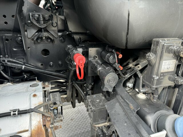 Unimog U430 Kipper mit Reifendruckregelanlage - Tovornjak prekucnik: slika 2 Unimog U430 Kipper mit Reifendruckregelanlage - Tovornjak prekucnik: slika 2