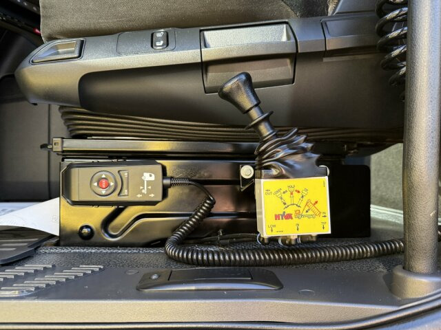 Mercedes-Benz ACTROS 1846 4x4 HAD Eur 6 Kipphydraulik Retarder - Vlačilec: slika 5 Mercedes-Benz ACTROS 1846 4x4 HAD Eur 6 Kipphydraulik Retarder - Vlačilec: slika 5