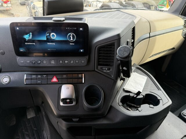 Mercedes-Benz ACTROS 1846 4x4 HAD Euro 6 Kipphydraulik - Vlačilec: slika 3 Mercedes-Benz ACTROS 1846 4x4 HAD Euro 6 Kipphydraulik - Vlačilec: slika 3