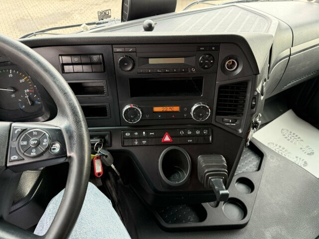 Mercedes-Benz Actros 1843 Sattelzugmaschine 4x2 Kipph. - Vlačilec: slika 3 Mercedes-Benz Actros 1843 Sattelzugmaschine 4x2 Kipph. - Vlačilec: slika 3