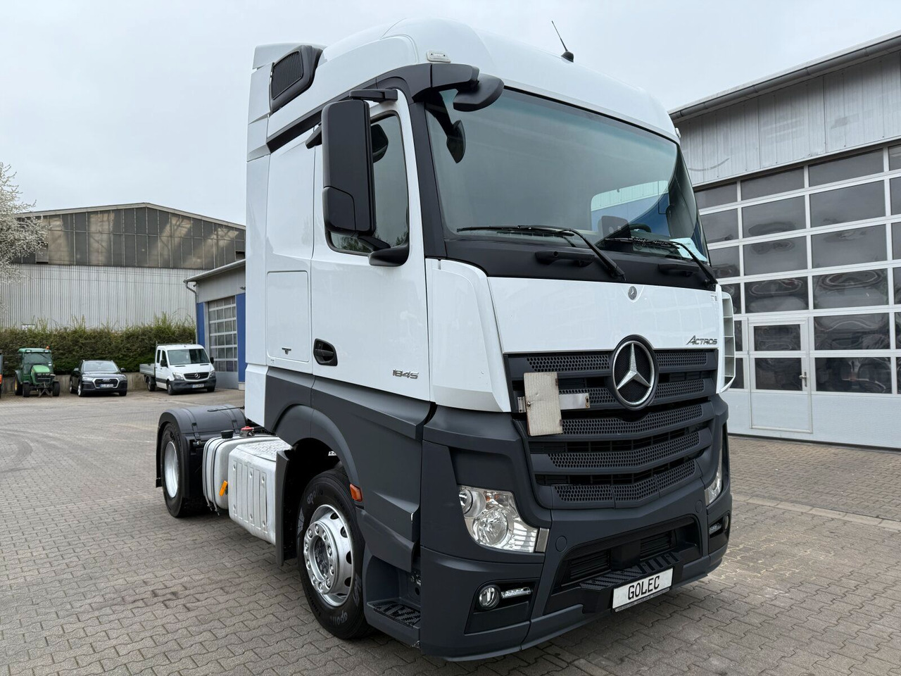 Mercedes-Benz Actros 1845 SZM 4x2 Retarder Kipphydraulik - Vlačilec: slika 1 Mercedes-Benz Actros 1845 SZM 4x2 Retarder Kipphydraulik - Vlačilec: slika 1