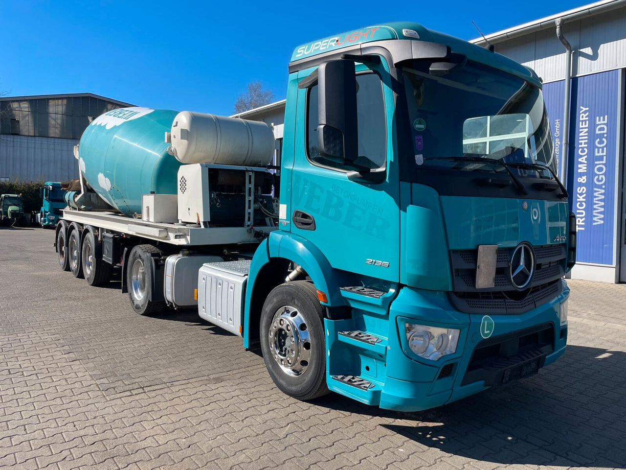 Mercedes-Benz Antos 2136 4x2 SZM Retarder Kipphyd. *Betonaufl. - Vlačilec: slika 1 Mercedes-Benz Antos 2136 4x2 SZM Retarder Kipphyd. *Betonaufl. - Vlačilec: slika 1