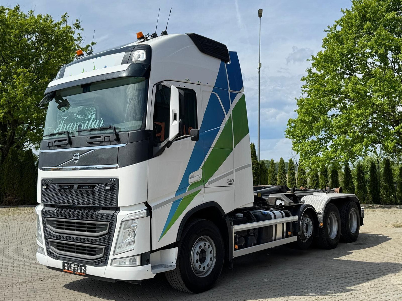 Volvo FH 540 8x4 Abrollkipper MEILLER RK 26.67 - Kotalni prekucni tovornjak: slika 2 Volvo FH 540 8x4 Abrollkipper MEILLER RK 26.67 - Kotalni prekucni tovornjak: slika 2