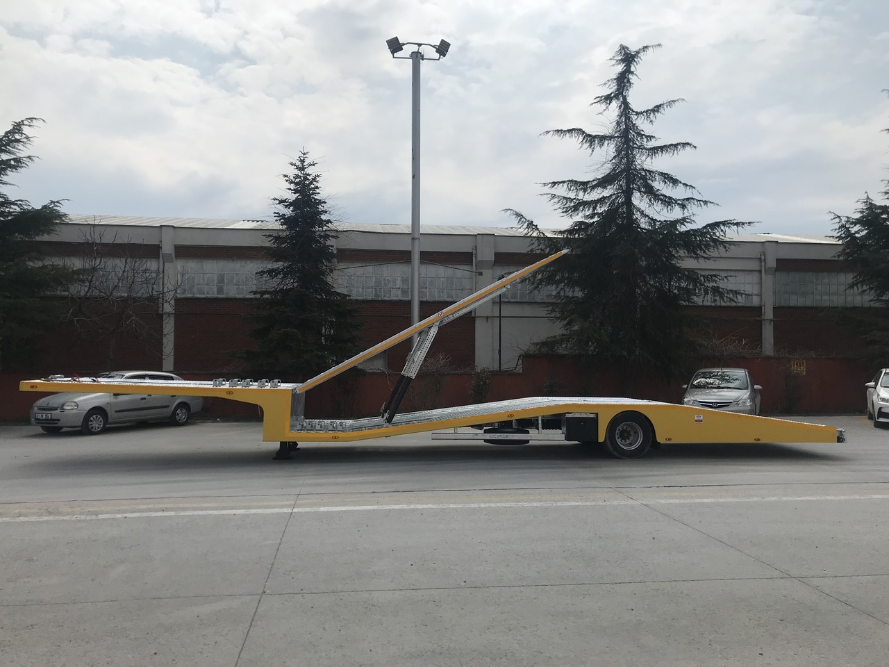 KALEPAR KLP 119V4 Autotransporter - Polprikolica avtotransporter: slika 1 KALEPAR KLP 119V4 Autotransporter - Polprikolica avtotransporter: slika 1