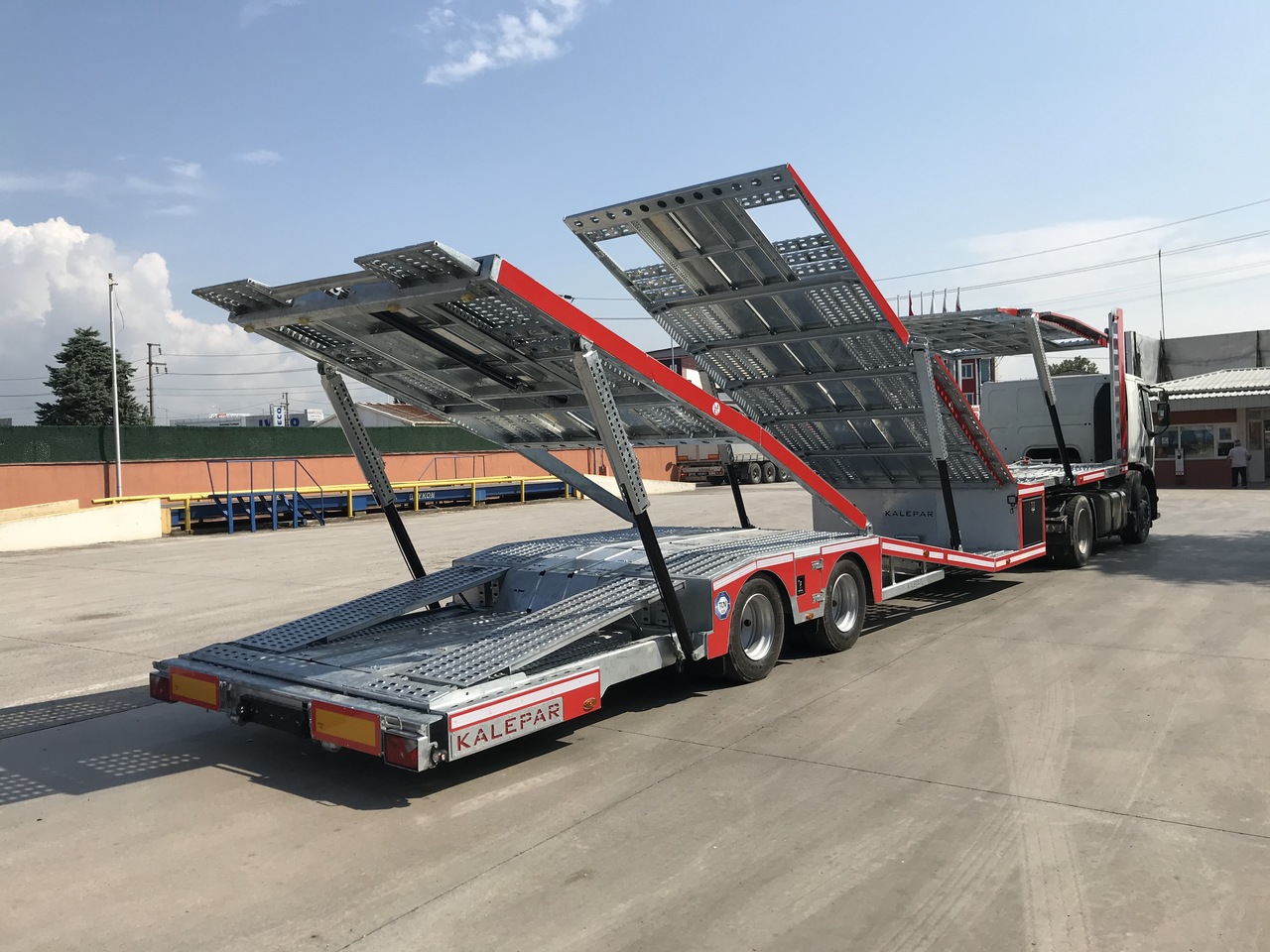 KALEPAR KLP 228V6-6 Loader Autotransporter - Polprikolica avtotransporter: slika 3 KALEPAR KLP 228V6-6 Loader Autotransporter - Polprikolica avtotransporter: slika 3