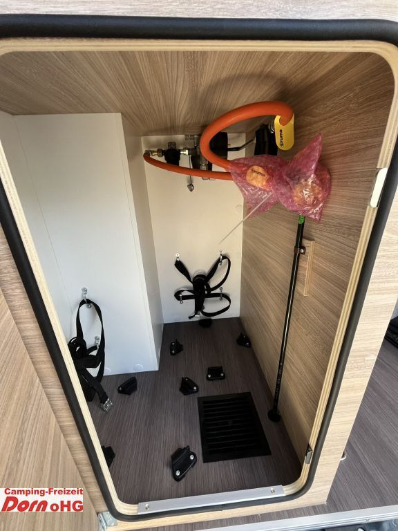 Nov Kombi avtodom Knaus BoxLife Pro 540 ROAD 60 Years Arktis Paket Knaus BoxLife Pro 540 ROAD 60 Years Arktis Paket: slika 7 Nov Kombi avtodom Knaus BoxLife Pro 540 ROAD 60 Years Arktis Paket Knaus BoxLife Pro 540 ROAD 60 Years Arktis Paket: slika 7