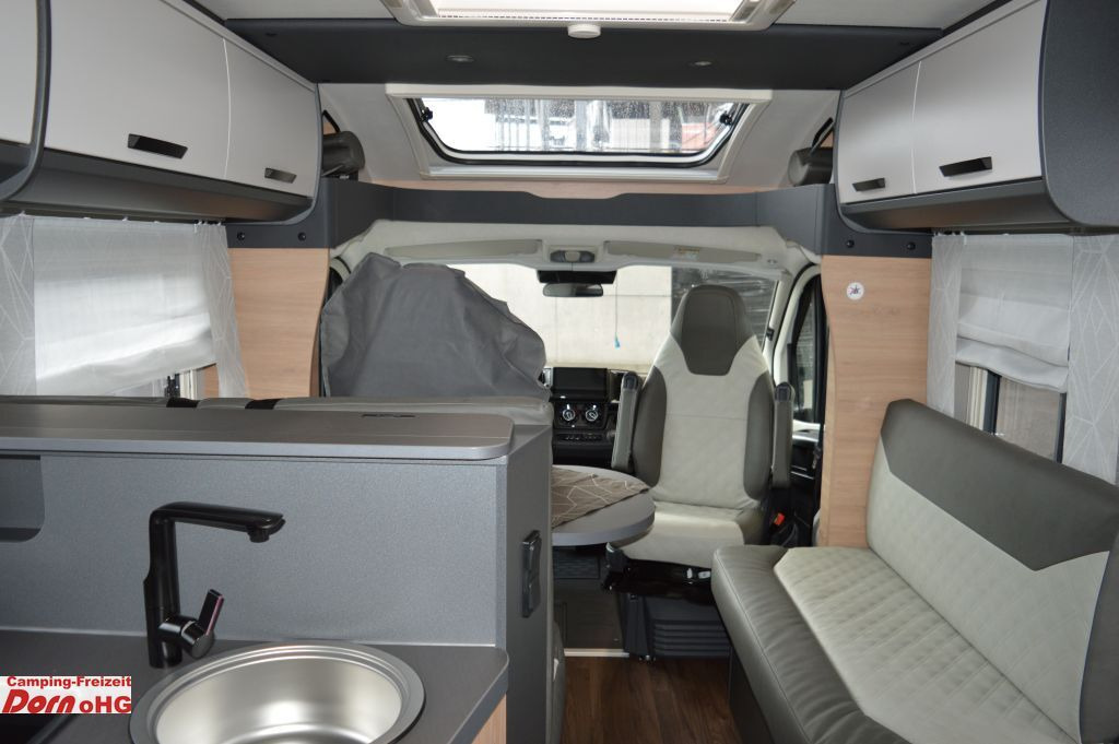 Polintegriran avtodom Knaus L!VE TI 650 MF Platinum Selection 140PS: slika 11