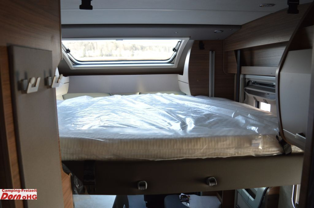 Nov Polintegriran avtodom Knaus VAN WAVE 640 MEG VANSATION 163 PS/Schalter/4 Per: slika 28 Nov Polintegriran avtodom Knaus VAN WAVE 640 MEG VANSATION 163 PS/Schalter/4 Per: slika 28