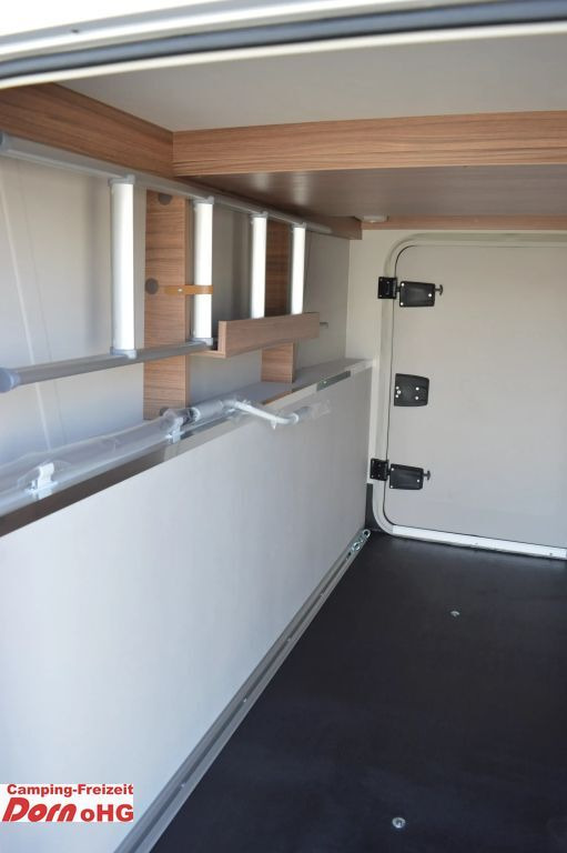 Nov Polintegriran avtodom Knaus VAN WAVE 640 MEG VANSATION 163 PS/Schalter/4 Per: slika 7 Nov Polintegriran avtodom Knaus VAN WAVE 640 MEG VANSATION 163 PS/Schalter/4 Per: slika 7