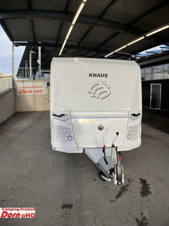 Knaus Yaseo 340 PX 5 Pakete Knaus Yaseo 340 PX 5 Pakete - Počitniška prikolica: slika 2 Knaus Yaseo 340 PX 5 Pakete Knaus Yaseo 340 PX 5 Pakete - Počitniška prikolica: slika 2