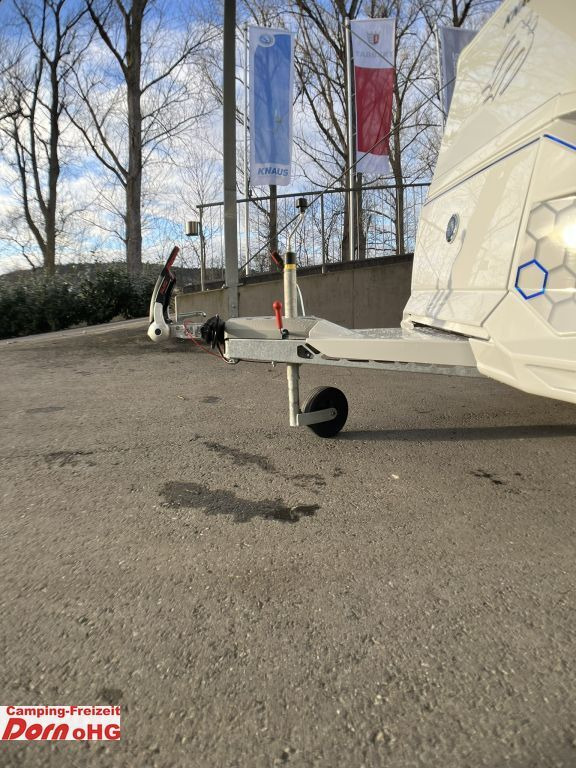 Knaus Yaseo 340 PX 5 Pakete Knaus Yaseo 340 PX 5 Pakete - Počitniška prikolica: slika 3 Knaus Yaseo 340 PX 5 Pakete Knaus Yaseo 340 PX 5 Pakete - Počitniška prikolica: slika 3