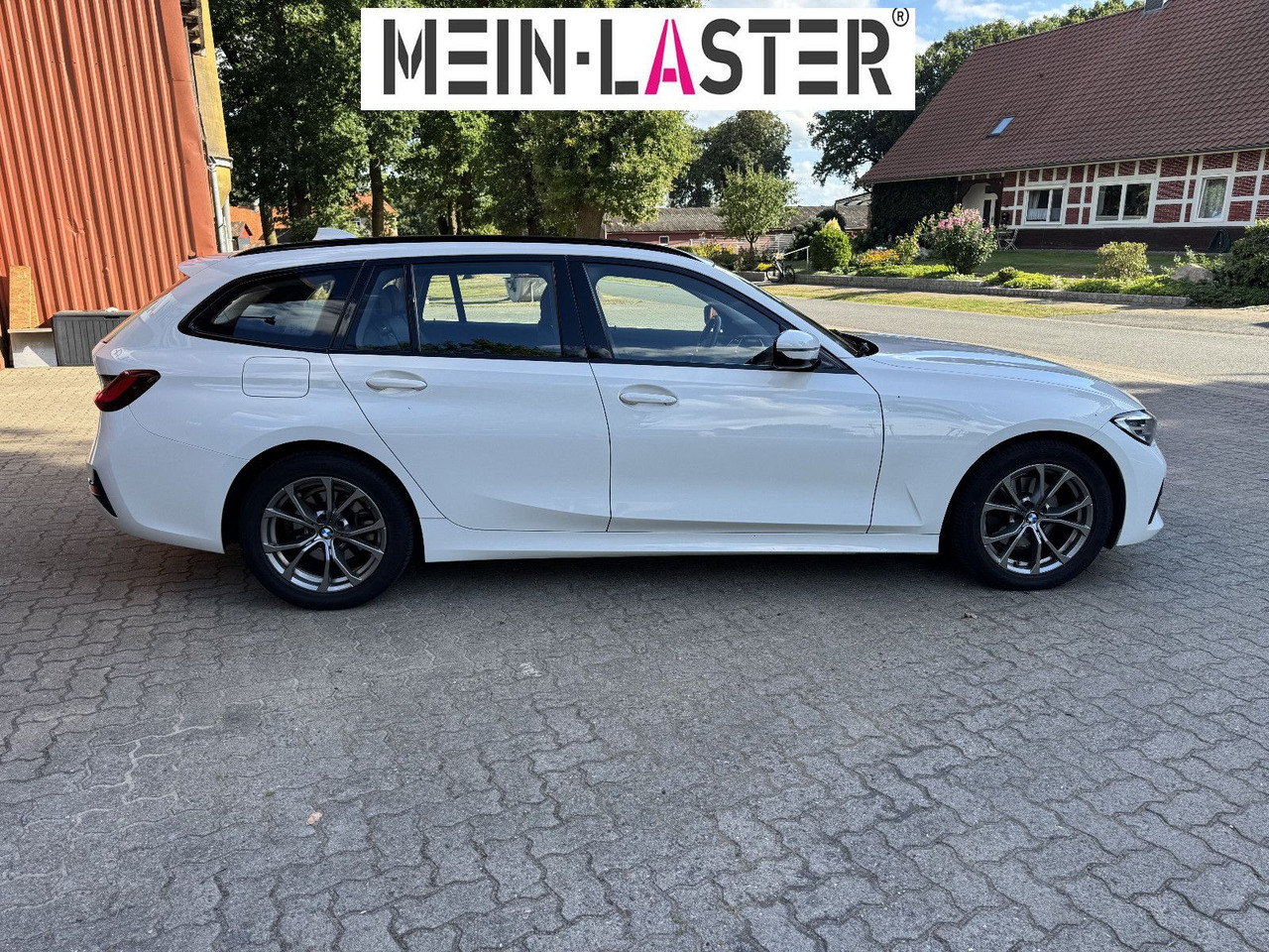 BMW 320 d xDrive touring Sport Line shadow AHK - Karavan: slika 5 BMW 320 d xDrive touring Sport Line shadow AHK - Karavan: slika 5