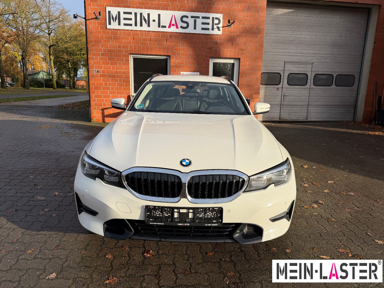 BMW 320 d xDrive touring Sport Line shadow AHK - Karavan: slika 3 BMW 320 d xDrive touring Sport Line shadow AHK - Karavan: slika 3