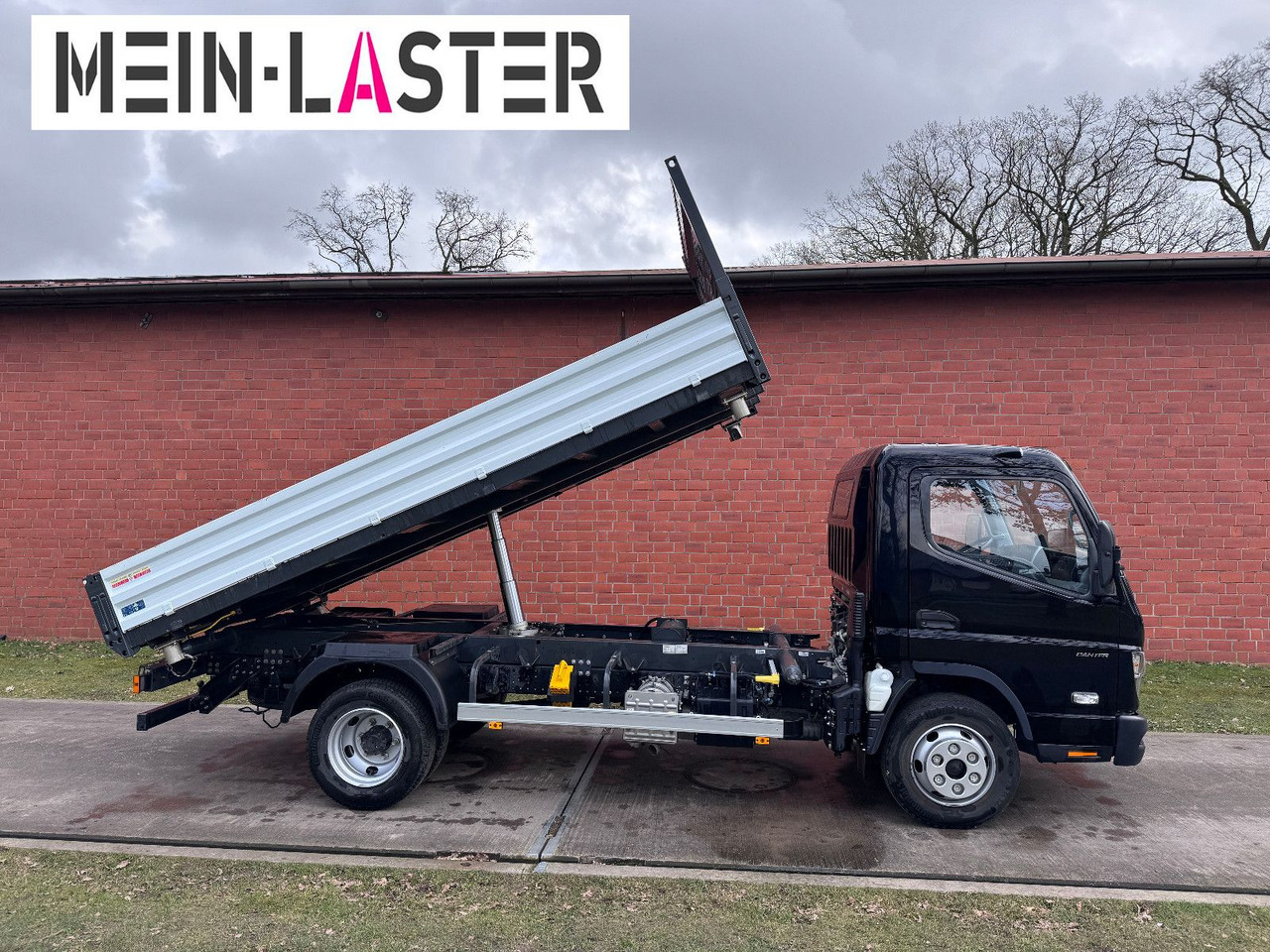 FUSO Mitsubishi Canter 7C18 Kipper 4.2m NL 3.650 kg - Tovornjak prekucnik: slika 4 FUSO Mitsubishi Canter 7C18 Kipper 4.2m NL 3.650 kg - Tovornjak prekucnik: slika 4