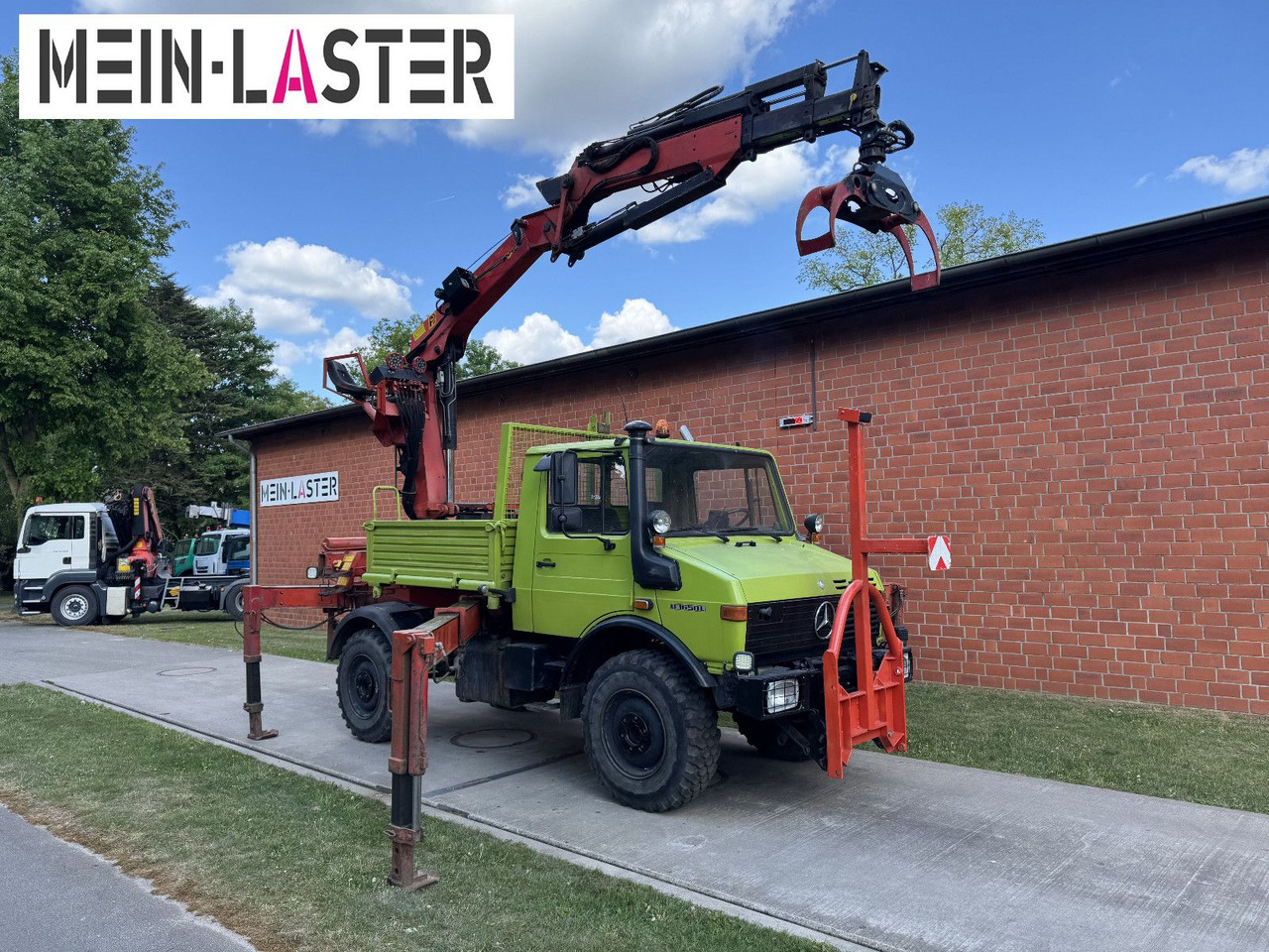 Unimog U 1650 PK 10500 Kran 15 m max. 3,9 t Seilwinde - Tovornjak z dvigalom: slika 1 Unimog U 1650 PK 10500 Kran 15 m max. 3,9 t Seilwinde - Tovornjak z dvigalom: slika 1