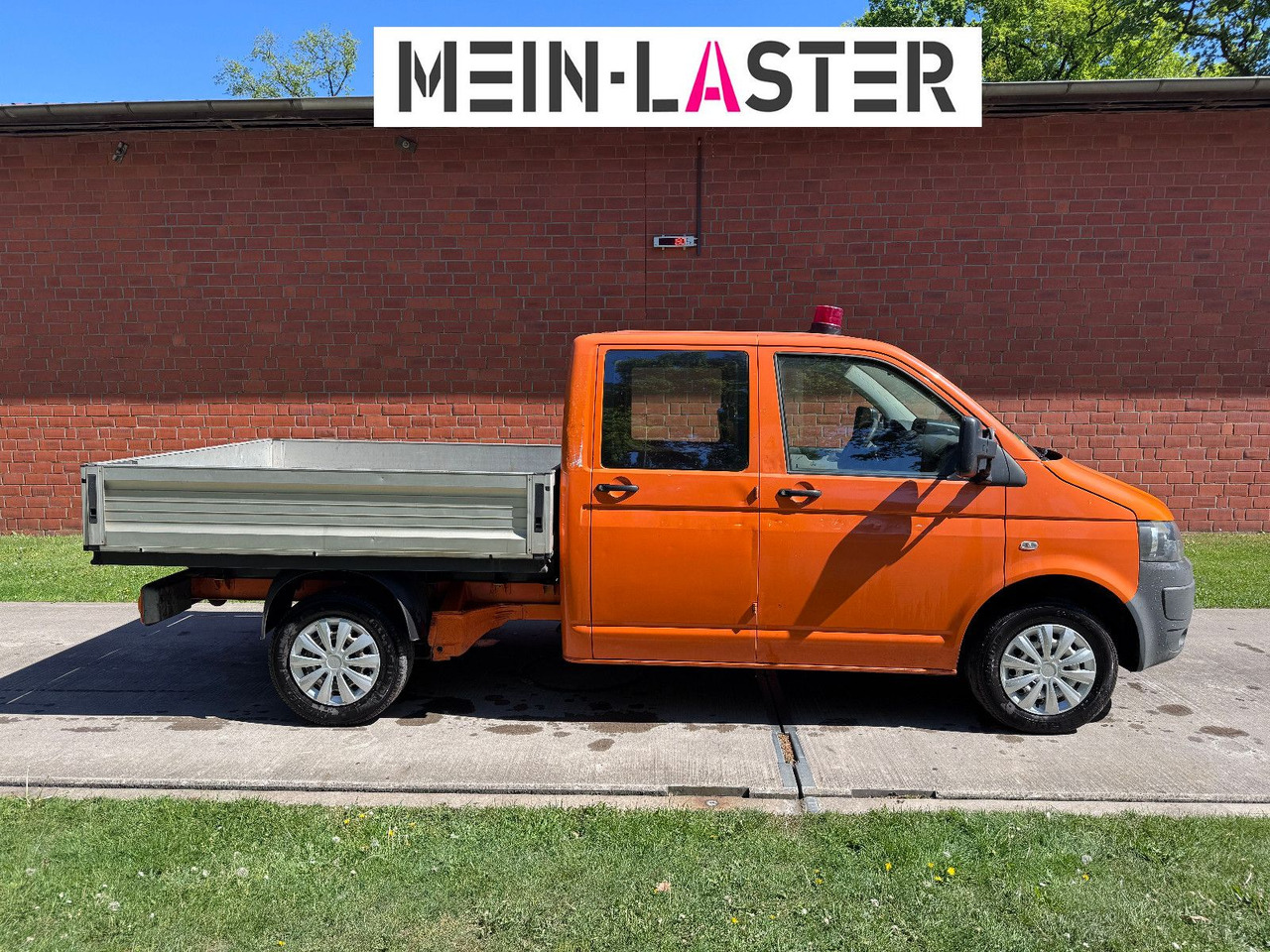 Volkswagen T5 2.0 TDI Doka Pritsche 6 Sitzer AHK - Dostavno vozilo s kesonom, Dostavno vozilo z dvojno kabino: slika 3 Volkswagen T5 2.0 TDI Doka Pritsche 6 Sitzer AHK - Dostavno vozilo s kesonom, Dostavno vozilo z dvojno kabino: slika 3