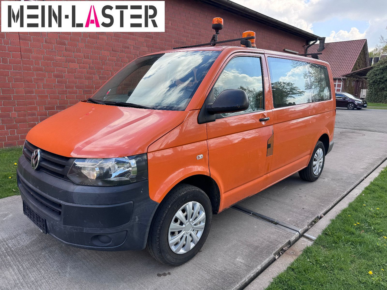 Volkswagen T5 2.0 tdi Bus 9 Sitzer - Potniški kombi: slika 2 Volkswagen T5 2.0 tdi Bus 9 Sitzer - Potniški kombi: slika 2