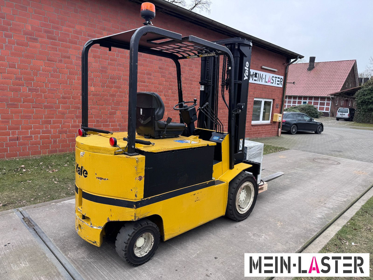 Yale ERP 40 AKE 4.000 kg - 3,6 m Zusatzhydraulik 1.Hd - Električni viličar: slika 4 Yale ERP 40 AKE 4.000 kg - 3,6 m Zusatzhydraulik 1.Hd - Električni viličar: slika 4