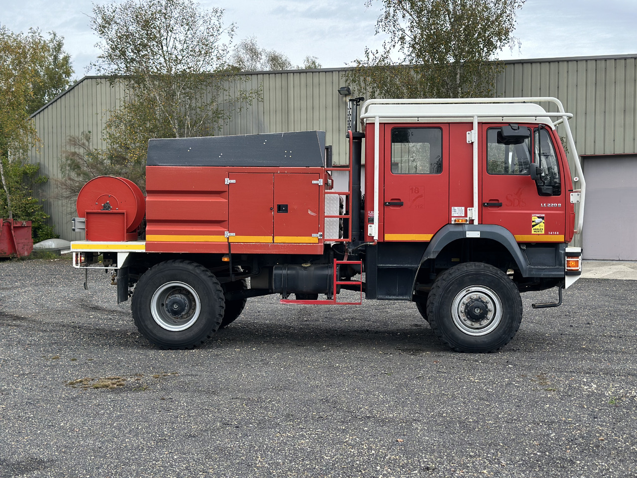 MAN LE 220B. 4x4 - Gasilsko vozilo: slika 2 MAN LE 220B. 4x4 - Gasilsko vozilo: slika 2