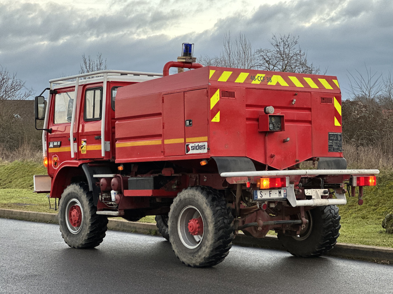 RENAULT M180 - Gasilsko vozilo: slika 3 RENAULT M180 - Gasilsko vozilo: slika 3