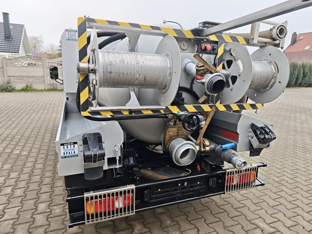 Vakuumski tovornjak Renault Maxity Kanalreiniger Hydrocureur Saugwagen: slika 41 Vakuumski tovornjak Renault Maxity Kanalreiniger Hydrocureur Saugwagen: slika 41