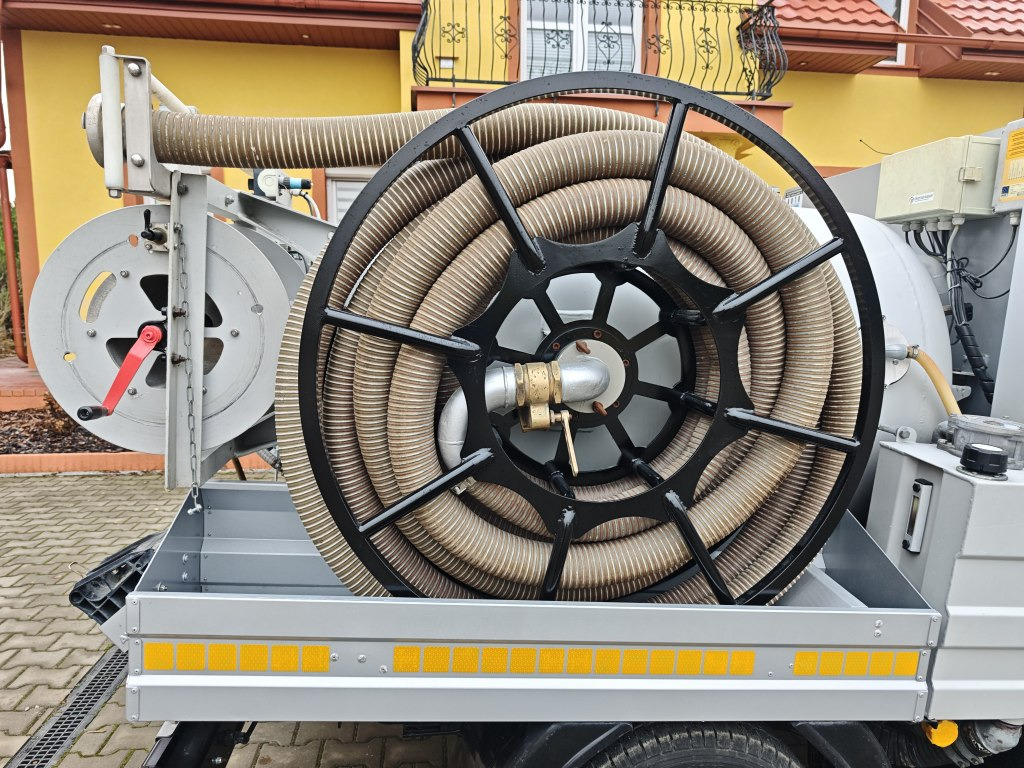 Vakuumski tovornjak Renault Maxity Kanalreiniger Hydrocureur Saugwagen: slika 32 Vakuumski tovornjak Renault Maxity Kanalreiniger Hydrocureur Saugwagen: slika 32