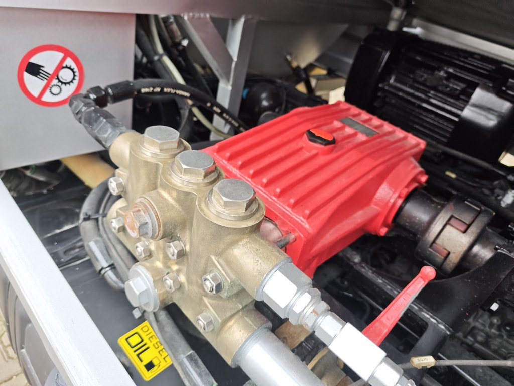 Vakuumski tovornjak Renault Maxity Kanalreiniger Hydrocureur Saugwagen: slika 29 Vakuumski tovornjak Renault Maxity Kanalreiniger Hydrocureur Saugwagen: slika 29