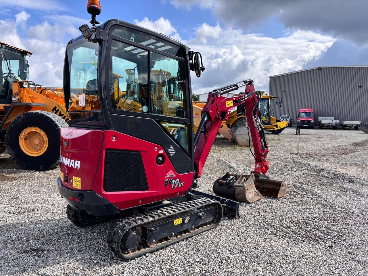 Yanmar SV 19VT - Mini bager: slika 3 Yanmar SV 19VT - Mini bager: slika 3