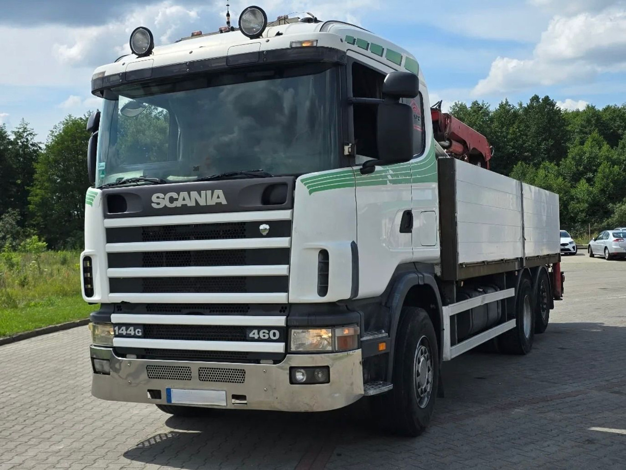 SCANIA 144.460 - Tovornjak s kesonom, Tovornjak z dvigalom: slika 2 SCANIA 144.460 - Tovornjak s kesonom, Tovornjak z dvigalom: slika 2