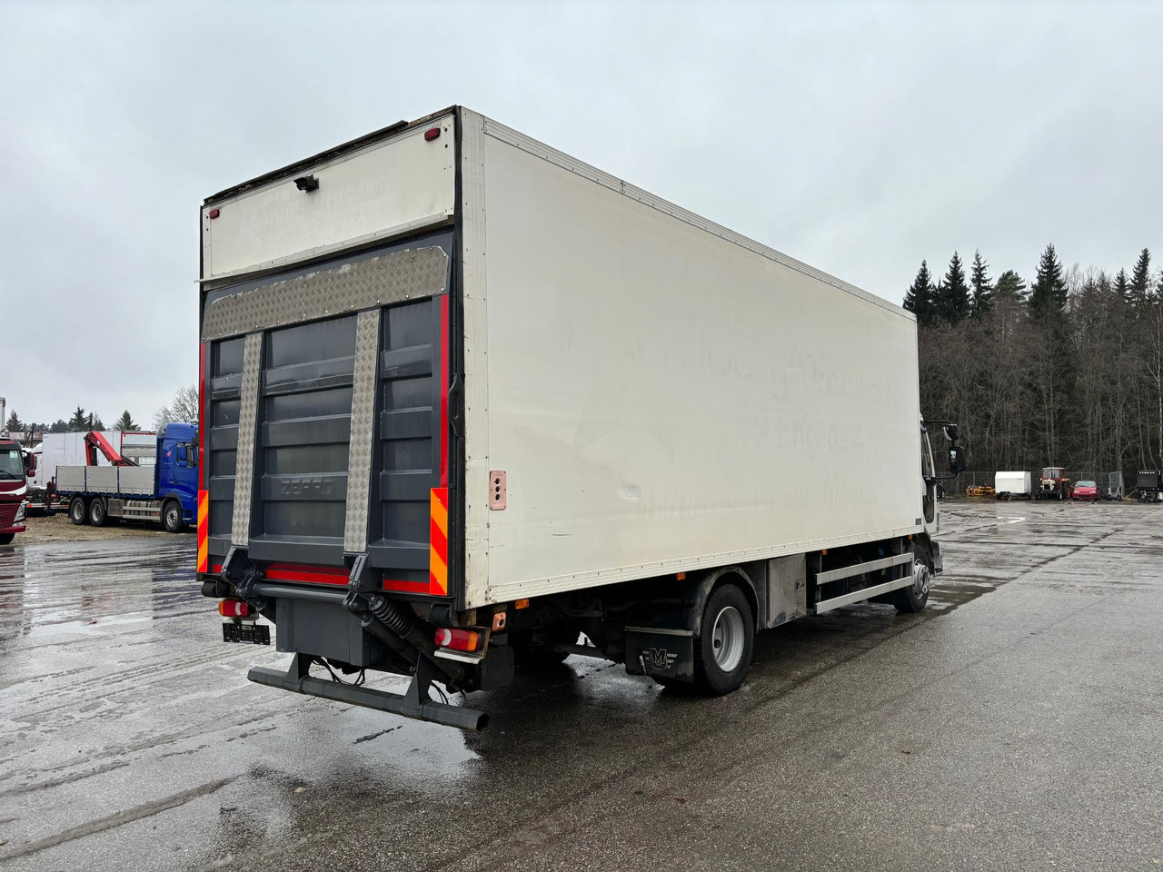 Tovornjak hladilnik VOLVO FL 240: slika 7