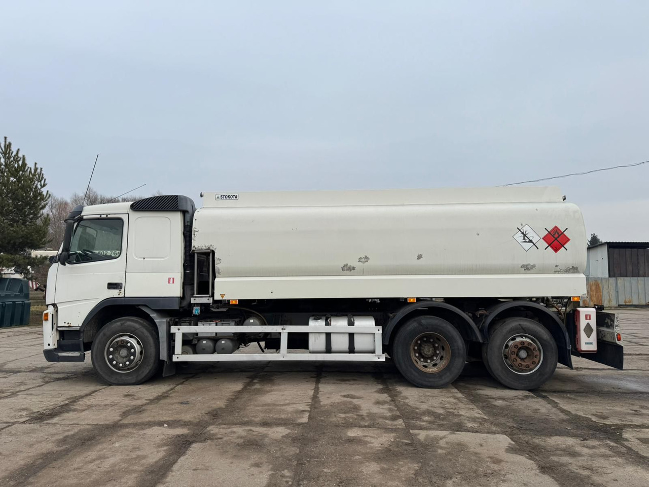 VOLVO FM12.380 - Tovornjak cisterna: slika 4 VOLVO FM12.380 - Tovornjak cisterna: slika 4