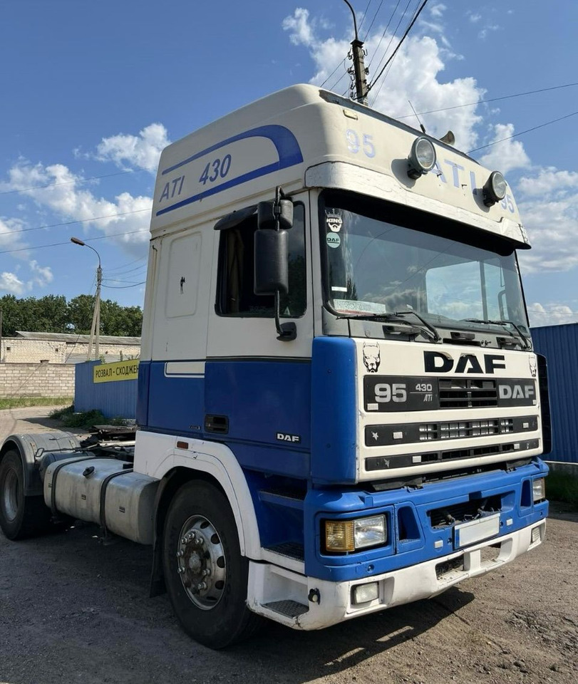 DAF ATI 95.430 - Vlačilec: slika 1 DAF ATI 95.430 - Vlačilec: slika 1