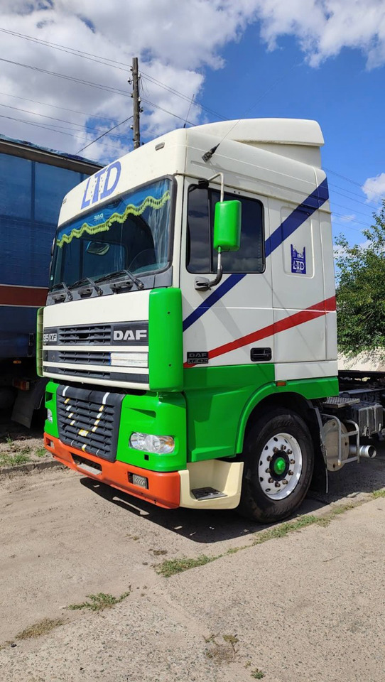 DAF XF95.430 - Vlačilec: slika 1 DAF XF95.430 - Vlačilec: slika 1