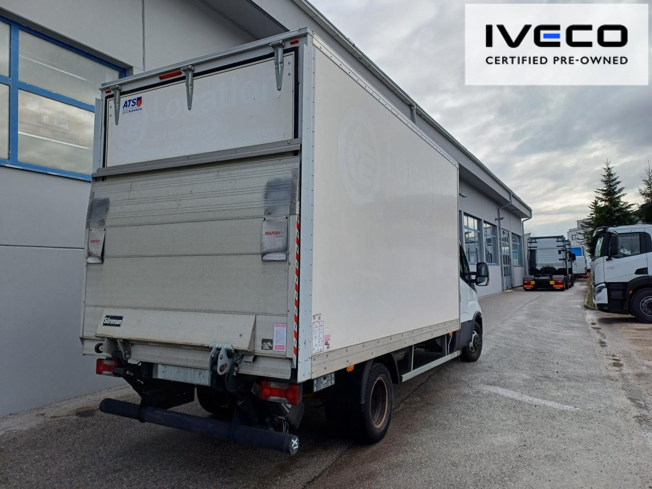 IVECO Daily 35C16H Euro6 Klima ZV - Tovornjak-šasija: slika 4 IVECO Daily 35C16H Euro6 Klima ZV - Tovornjak-šasija: slika 4