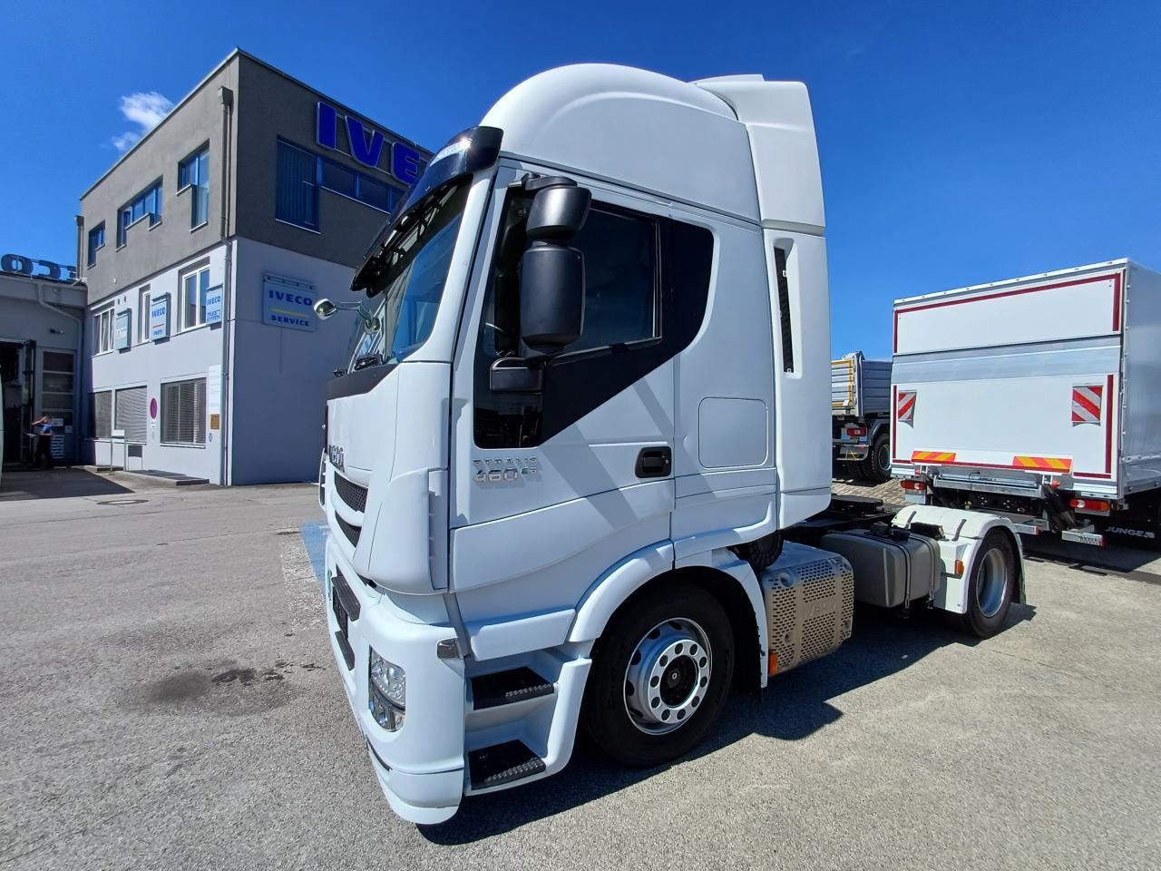 IVECO Stralis AS440S46T/FPLT mit Kipphydraulik Euro6 ZV - Vlačilec: slika 5 IVECO Stralis AS440S46T/FPLT mit Kipphydraulik Euro6 ZV - Vlačilec: slika 5