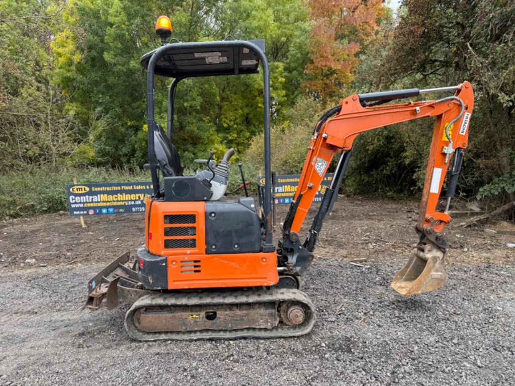 Hitachi ZX 19 U-6 - Mini bager: slika 1 Hitachi ZX 19 U-6 - Mini bager: slika 1