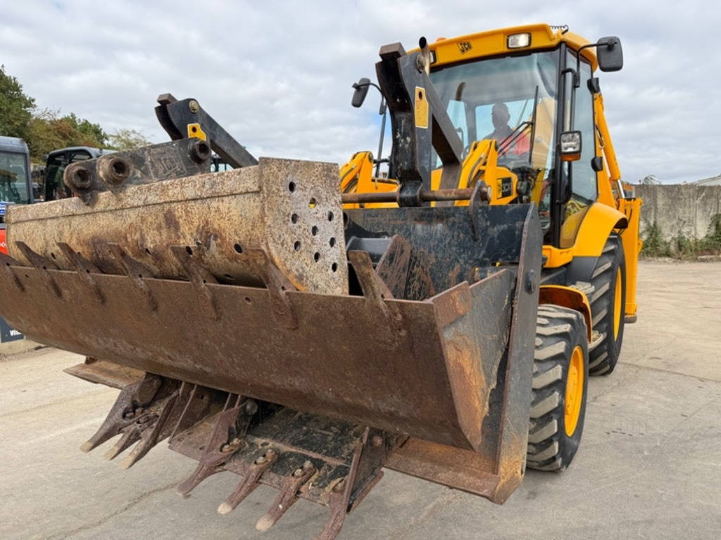 Bager nakladalec JCB 3 CX: slika 11