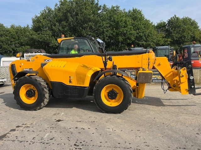 JCB 540-140 - Teleskopski viličar: slika 1 JCB 540-140 - Teleskopski viličar: slika 1